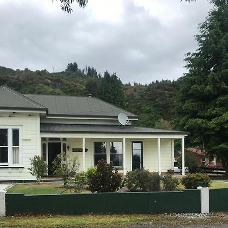 The Old Vicarage Hotel Reefton Luaran gambar